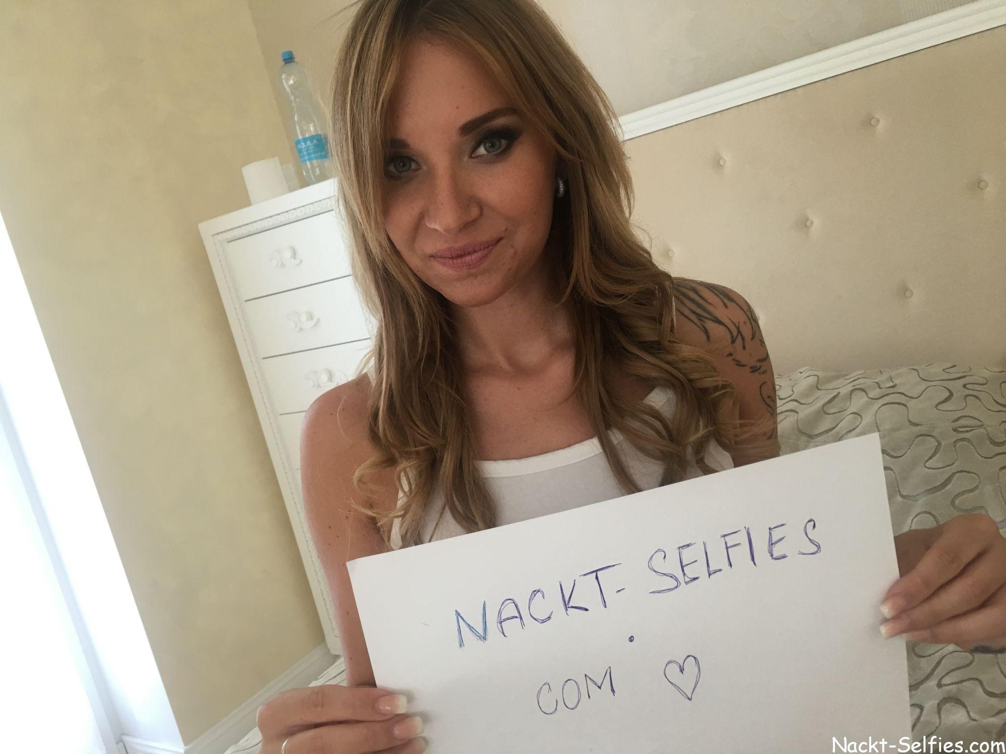 private Nacktbilder von Angel auf nackt-selfies.com