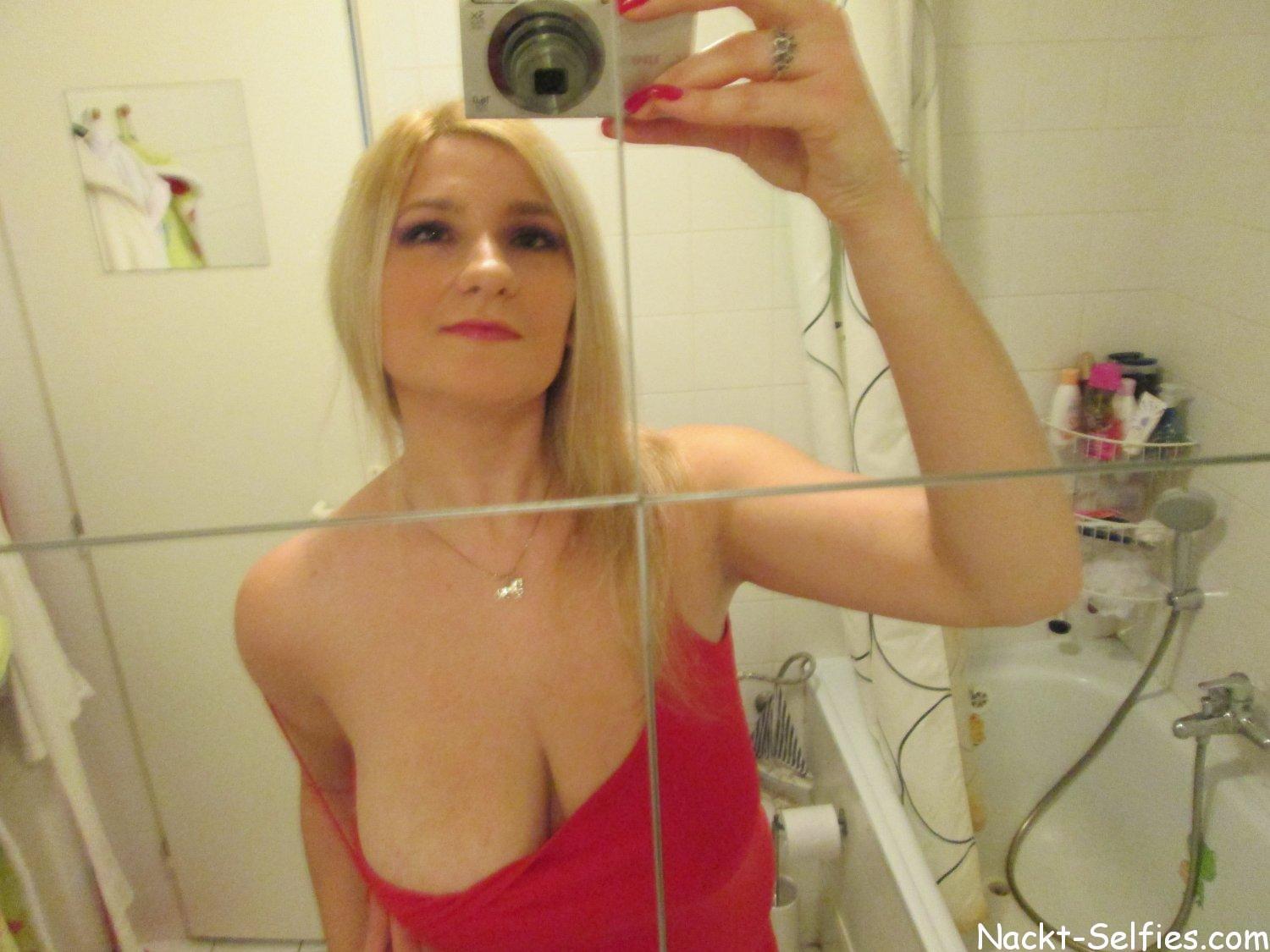 Deutsche mädchen nackt selfies