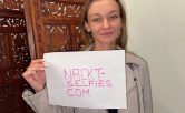 Milf Fotos von Milli mit zierlicher Figur