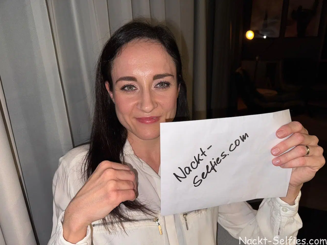 Nacktbilder von Denise (31) gemacht und hochgeladen Nacktbilder von Denise gemacht