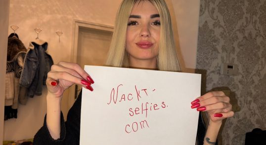 Nacktbilder von Frauen bekommen